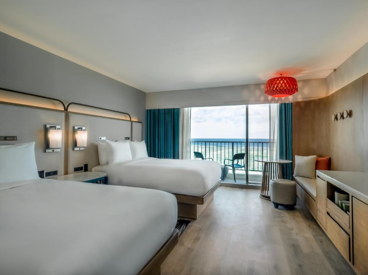Crowne Plaza Resort Guam Tumon Exterior foto